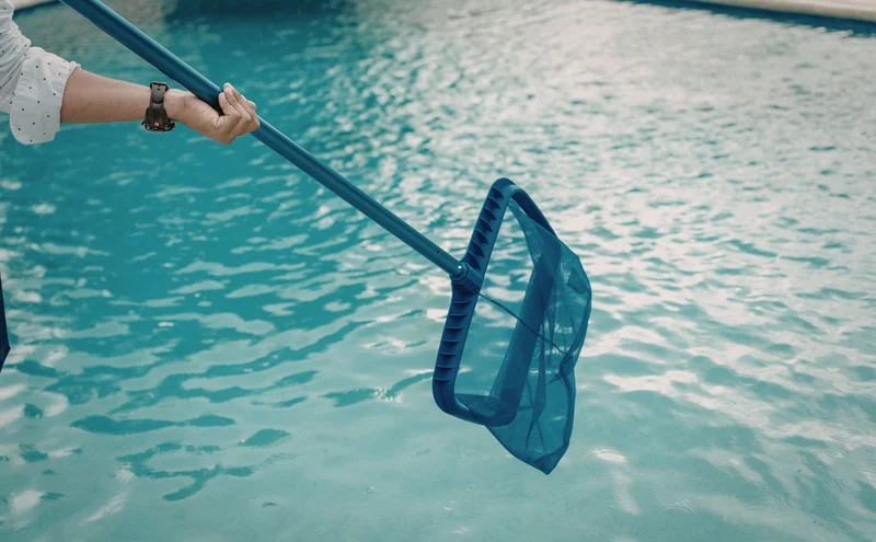 5 Claves Maestras para el Mantenimiento de tu Piscina en Verano